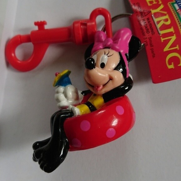 New vintage Minnie mouse sit on float keychain with clip - Picture 7 of 9
